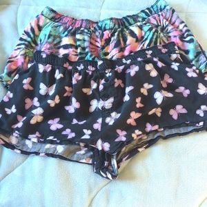 (2) PINK VS Tie dye and butterfly sleep shorts (M)